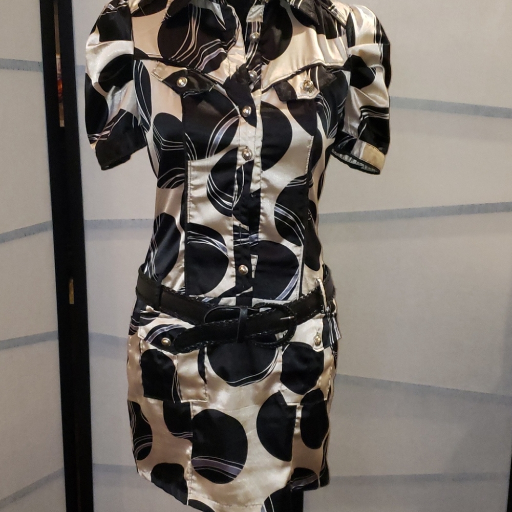 Dress - Picture 5 of 7